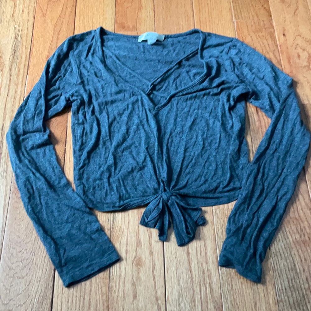 Grey crop top